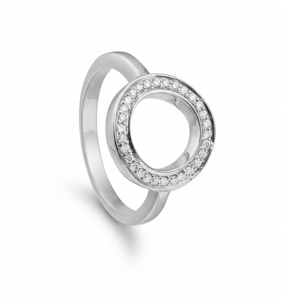 Circle of Light ring i 14 kt hvidguld m. 0,20ct brillanter - 16021D20