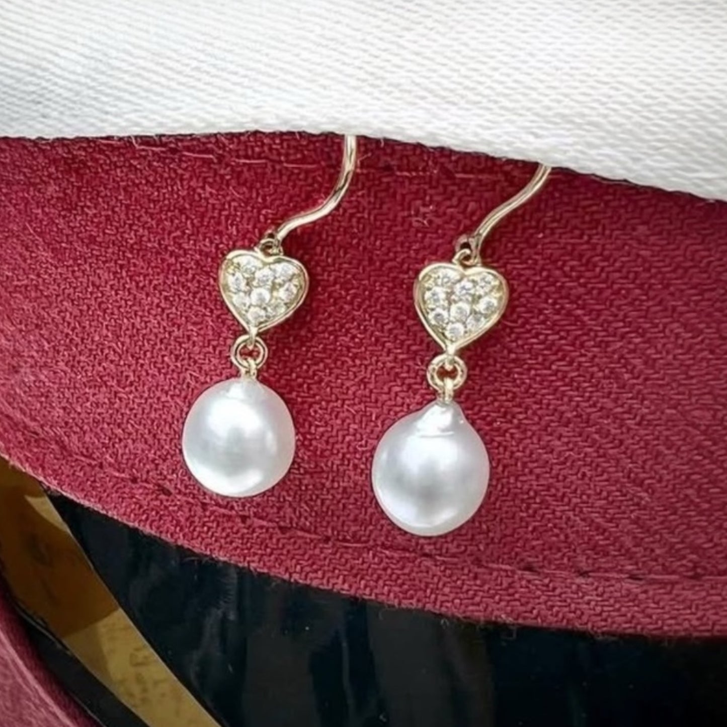 Perleøreringe med diamanthjerter - 25007D15P