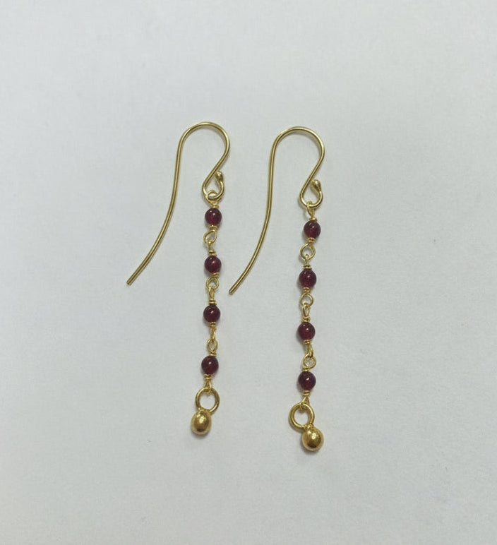 Karma Sti øreringe - Granat