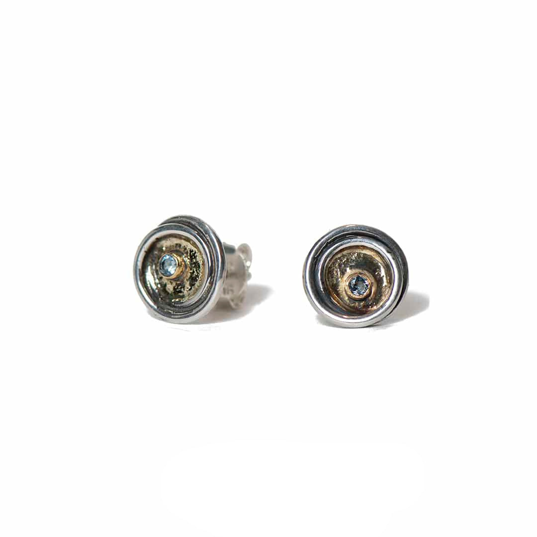 Athena ørestikker med safir og guld